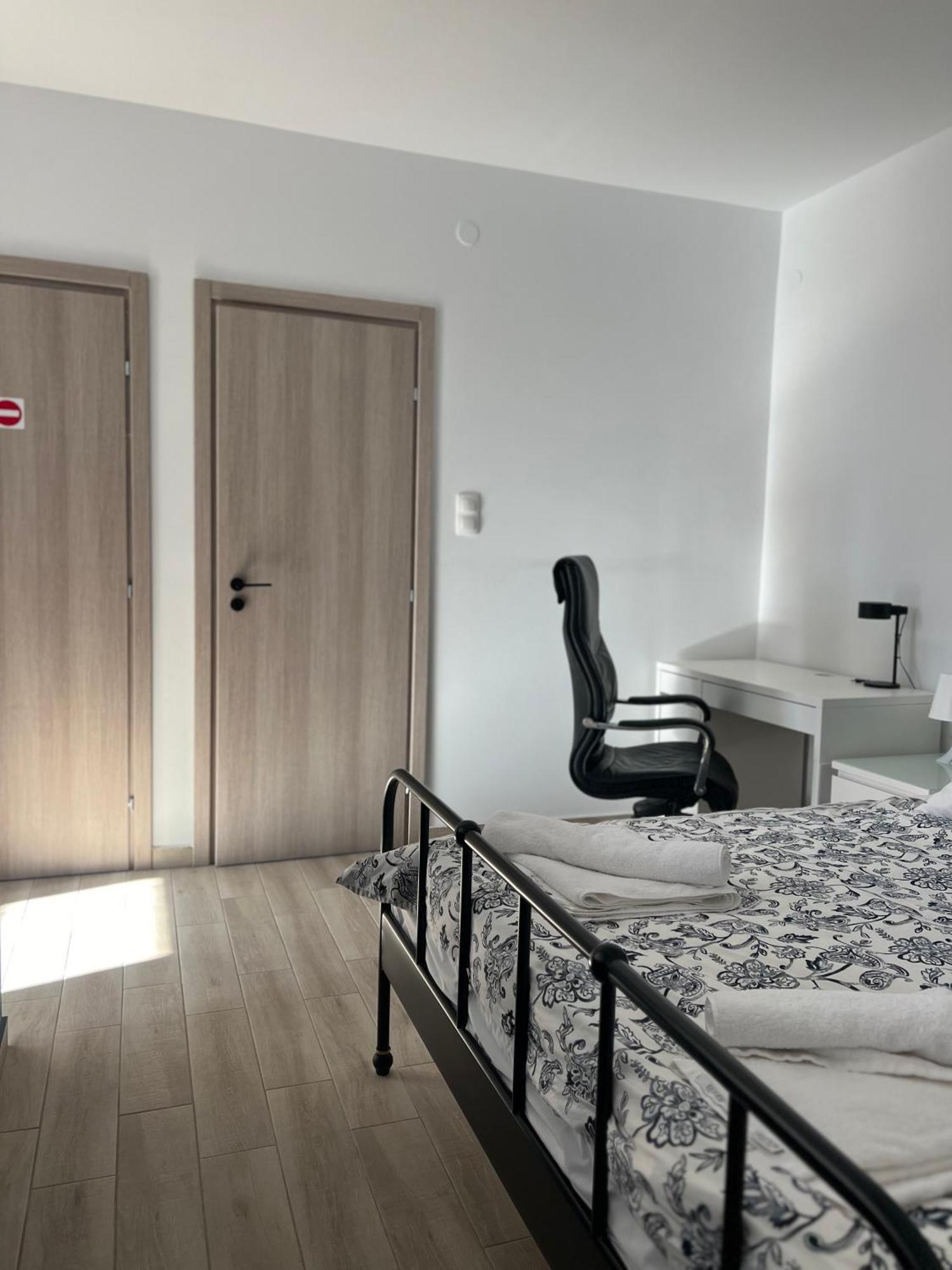 F Apartment Thessaloniki Exterior photo